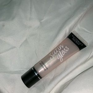 Victoria Secret Lip Gloss